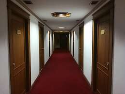 China Garden Hotel