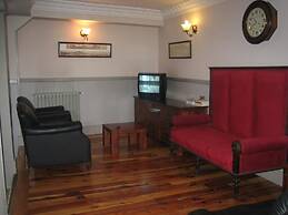 Hostal Canovas