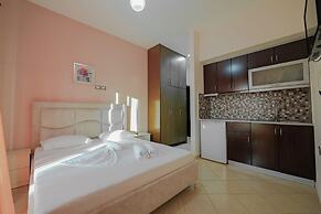 Unico ApartHotel
