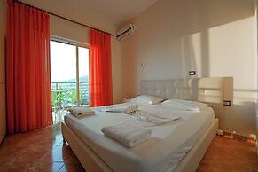 Unico ApartHotel