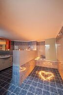 Unico ApartHotel