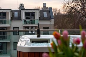 Onyx Luxury