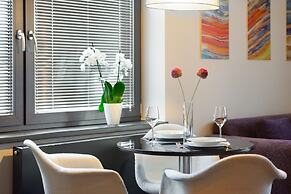 Onyx Luxury