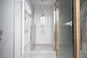 Onyx Luxury