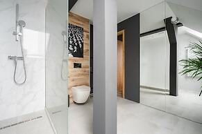 Onyx Luxury