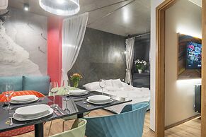 Onyx Luxury
