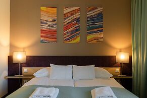 Onyx Luxury