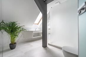 Onyx Luxury