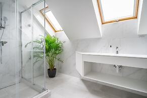 Onyx Luxury
