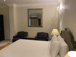 Hotel Palacio Maya