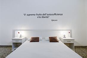 Ada Suites