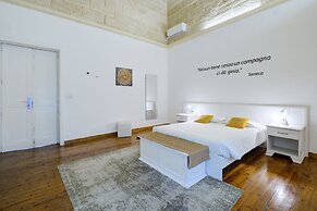 Ada Suites