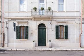 Ada Suites