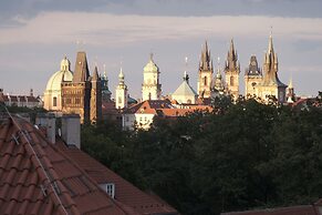 Prague Castle Apartments Pawlansky