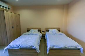 Tempo Plus Apartment Mae Sot