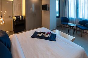 LAVRIS City Suites