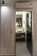 LAVRIS City Suites