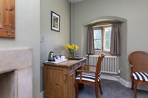 Charney Manor