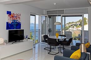 Blue Bay Residence