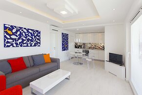 Blue Bay Residence