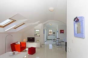 Blue Bay Residence