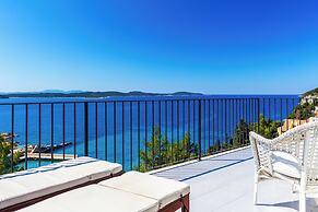 Blue Bay Residence