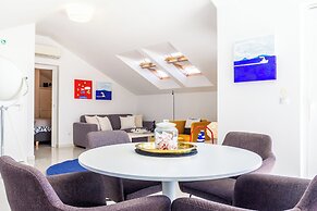 Blue Bay Residence