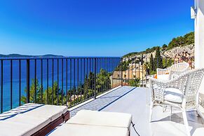 Blue Bay Residence