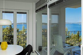 Blue Bay Residence