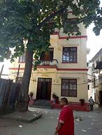 Red Sun Hotel