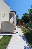 Felix Residence
