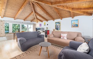 Felix Residence