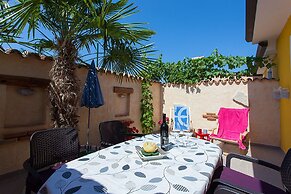 Felix Residence