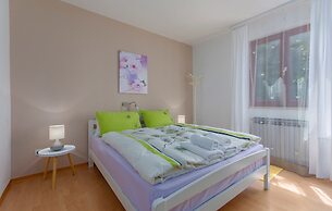 Felix Residence