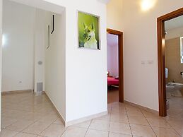 Felix Residence