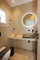 Ventoura Studios & Apartments