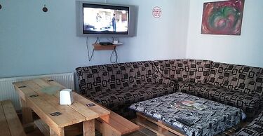 Vareron Hostel