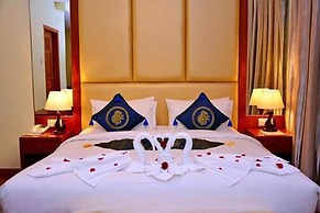 Gold Yadanar Hotel