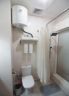 Gold Yadanar Hotel