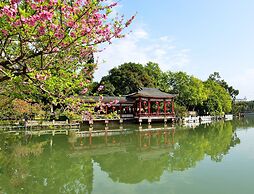 Fuzhou Lakeside Hotel
