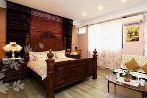Gloria House