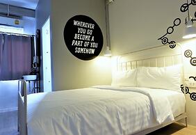 Bedspread Hostel - Adults Only