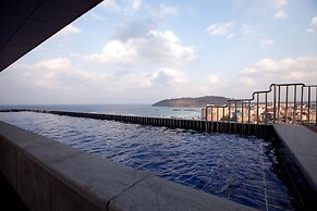 Seoubong Beach Hotel