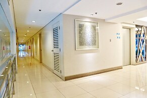CondoDeal at Sea Residences