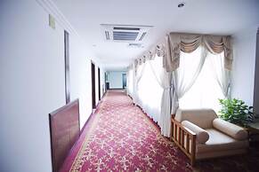 YangShuo New Century Hotel