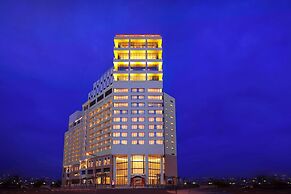 HOTEL UNIVERSAL PORT VITA