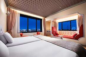 HOTEL UNIVERSAL PORT VITA