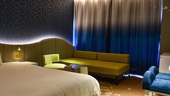 HOTEL UNIVERSAL PORT VITA
