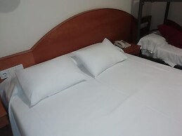 Hotel Cabo Festiñanza