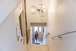 Amymone Suites